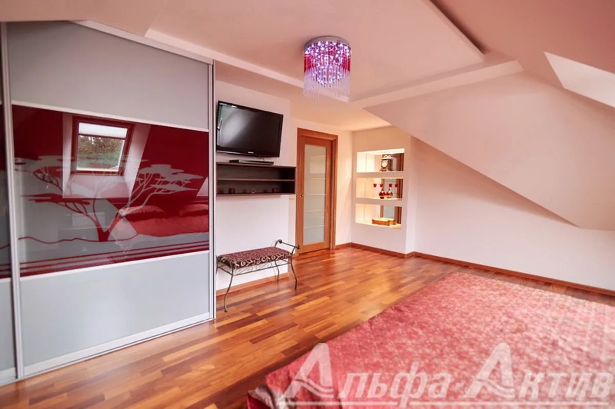 Спальня с китайскими мотивами.