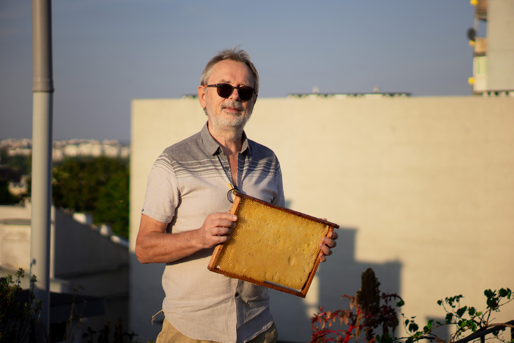 Хозяин отеля Chopin Boutique Ярослав Холодецкий — экономист по образованию и пчеловод по призванию.