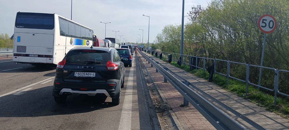 Очередь из Польши в Беларусь 18 апреля 2025 года. Фото из приграничного чата