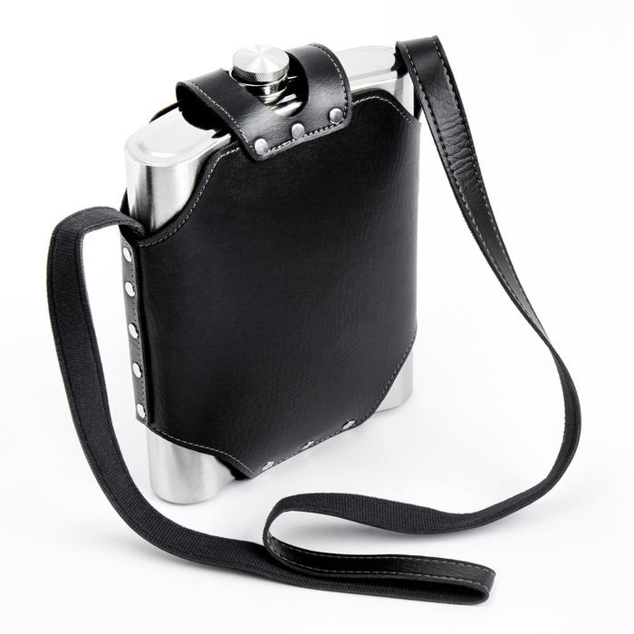 Сувенирная фляжка, которую купил Брестский облисполком