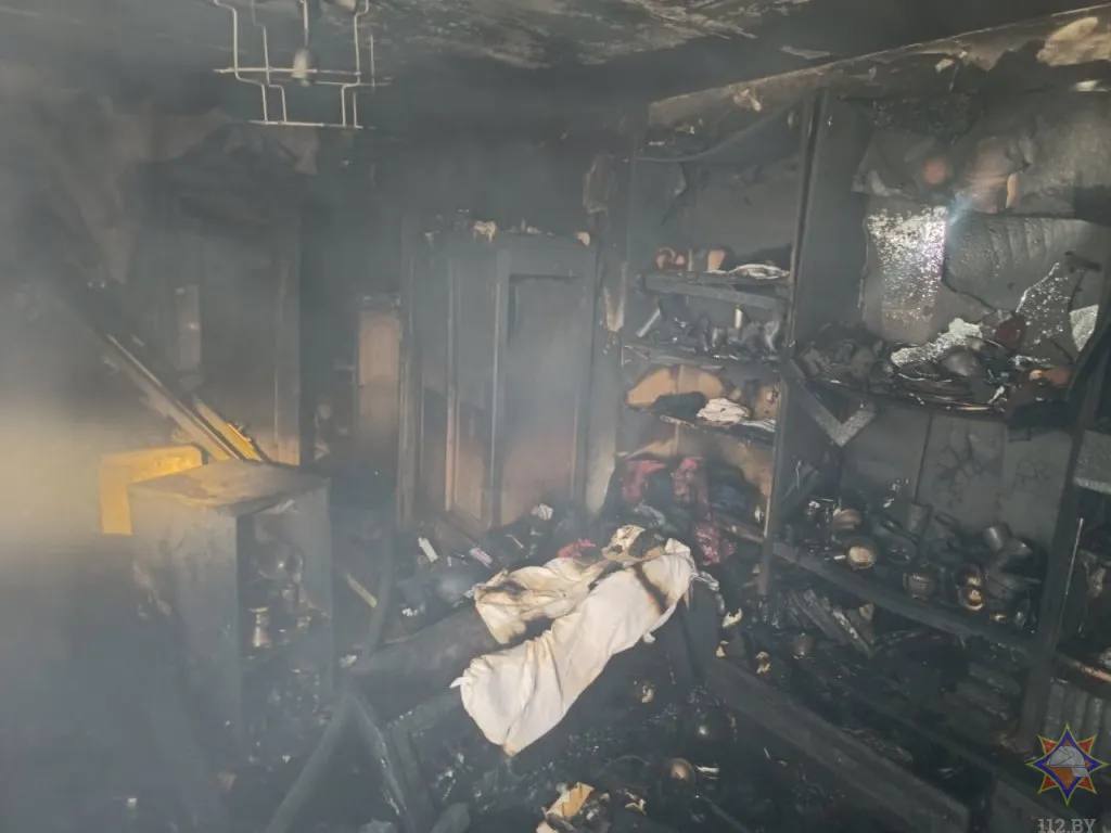 Сгоревшая квартира на Московской в Бресте.