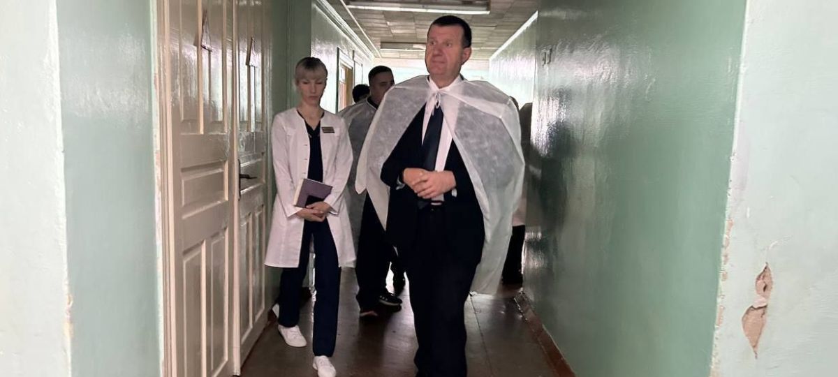 Александр Пачко, председатель Столинского райисполкома, Столинская больница