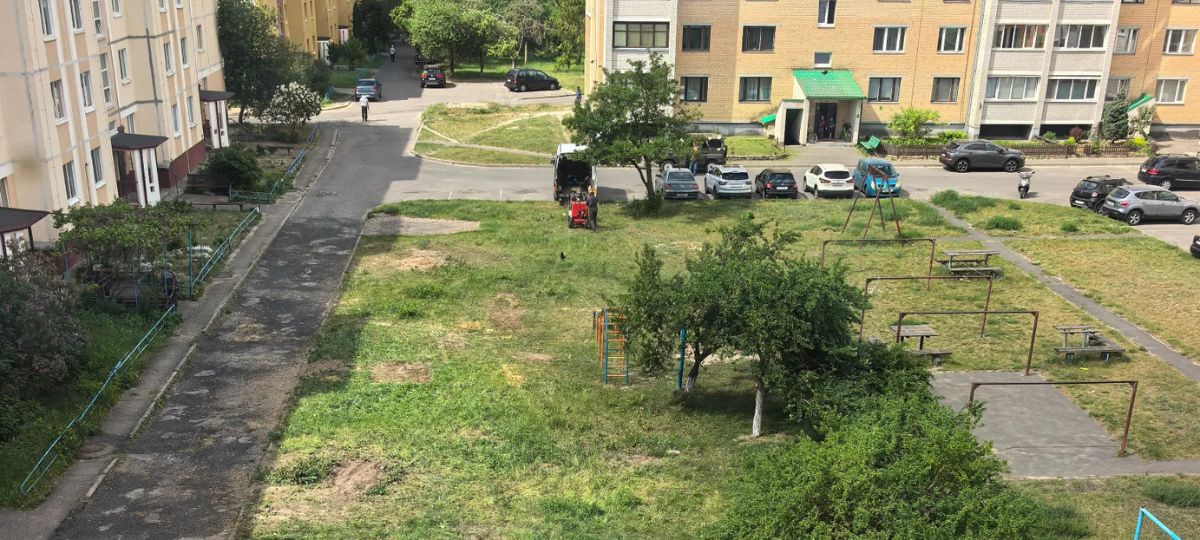 Территория двора около Сахарного завода в Жабинке