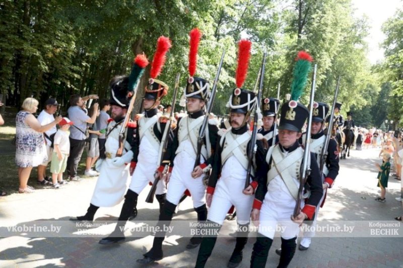 В Кобрине состоялся фестиваль в честь победы над Наполеоном в 1812 году