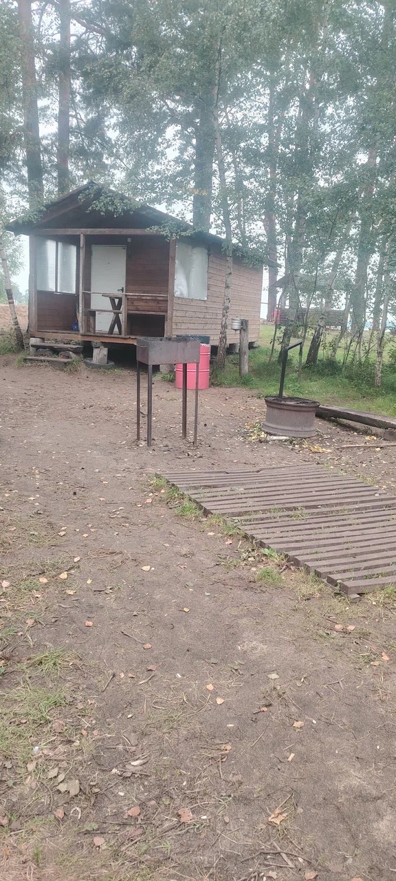 Домик кемпинга на Вилейском водохранилище